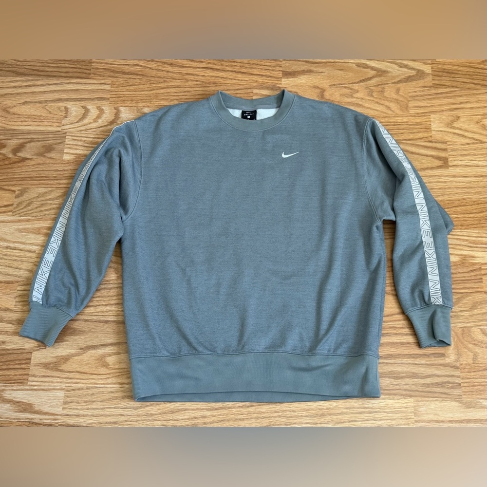 Nike Dri-Fit Crewneck Sweatshirt Gray Small | Logo Sleeve Tape